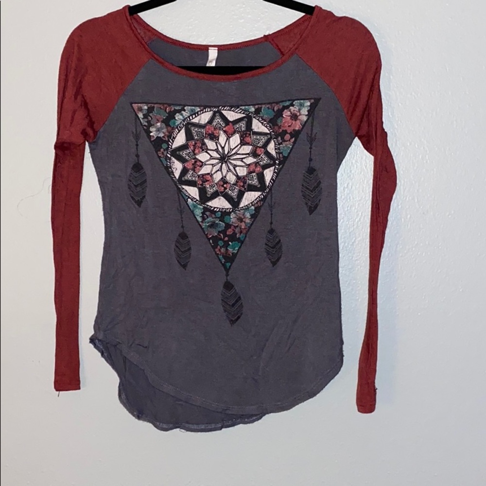 Graphic tshirt